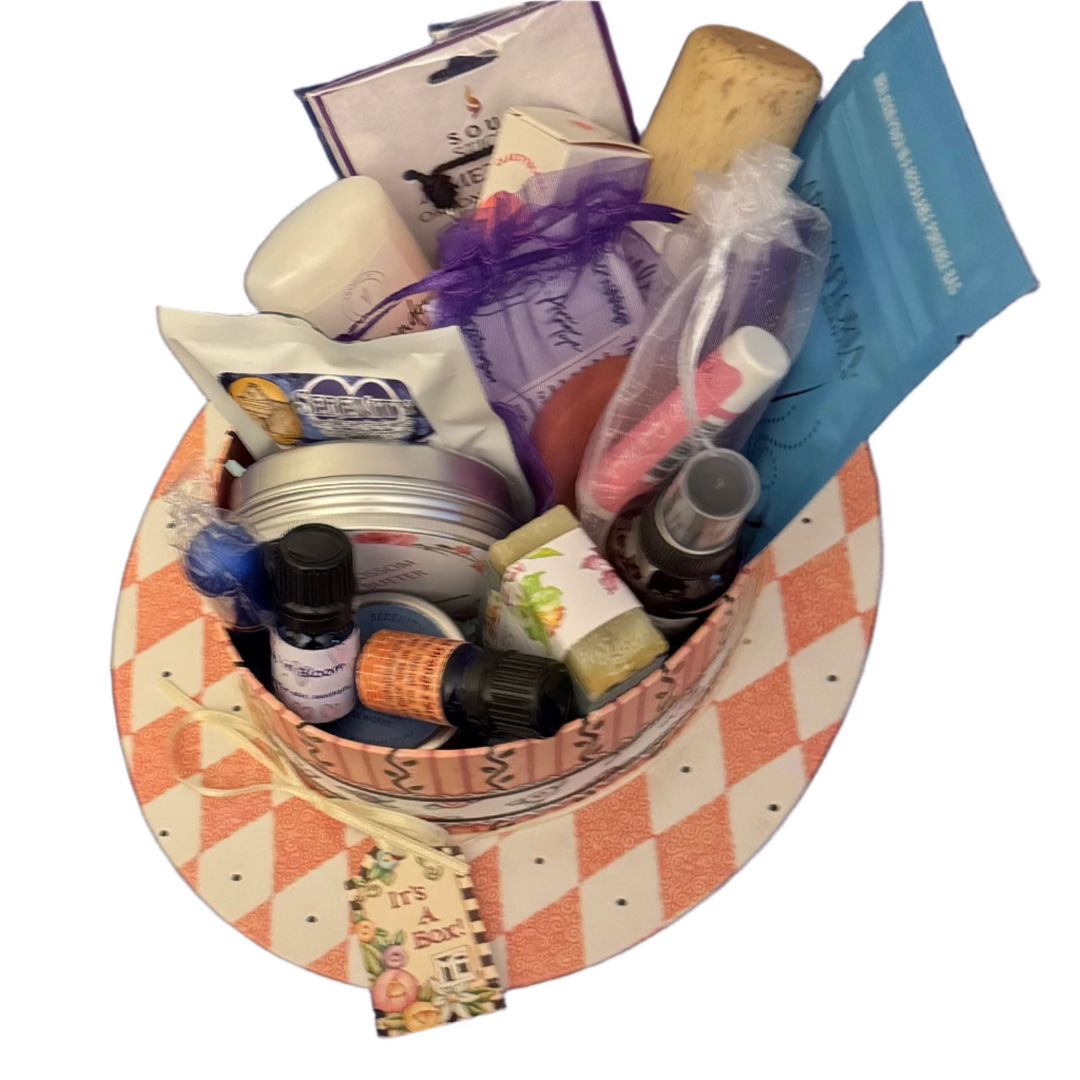 Her Sunday Bonnet Aromatherapy Gift Box